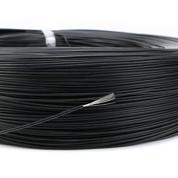 Isoleret PVC-kabel 10 meter J3148 sort 10 m