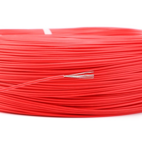 Izolovaný PVC kábel 10 metrov J3148 červená 10 m
