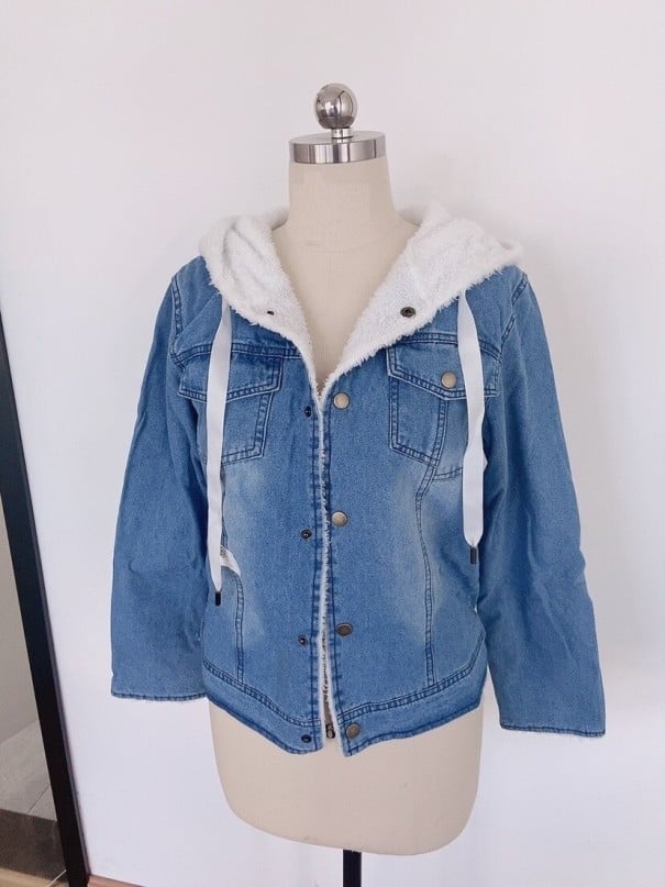 Jachetă de denim de damă P2459 alb L