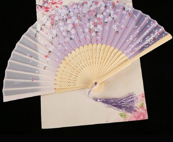 Japonský vejár s motívom kvetín 4