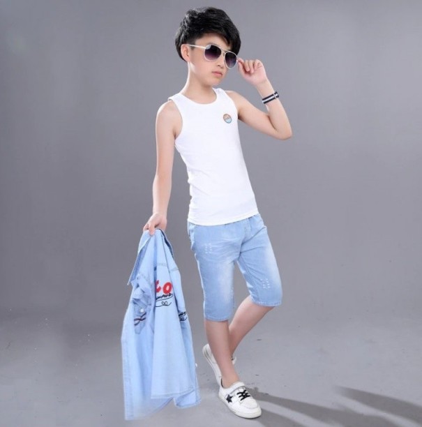 Jongensshirt en short L1609 lichtblauw 8 B