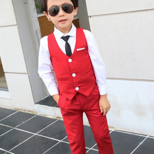 Jongensvest en broek