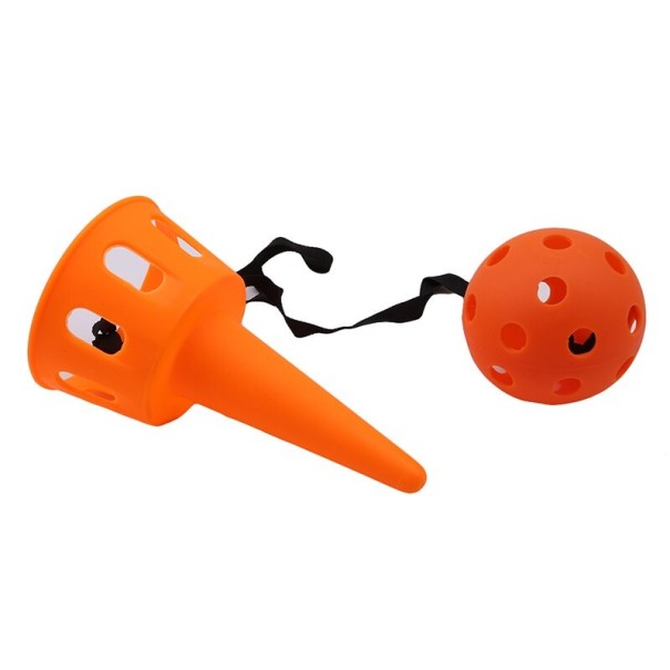 Juego de atrapar la pelota naranja