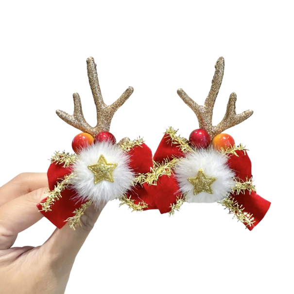 Julhårspännen Dekorerade med renhorn med röd rosett, stjärna och pompom Originalt tillbehör för julfrisyr röd