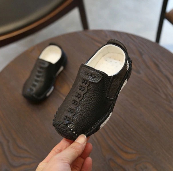 Jungen-Lederschuhe A2562 schwarz 26