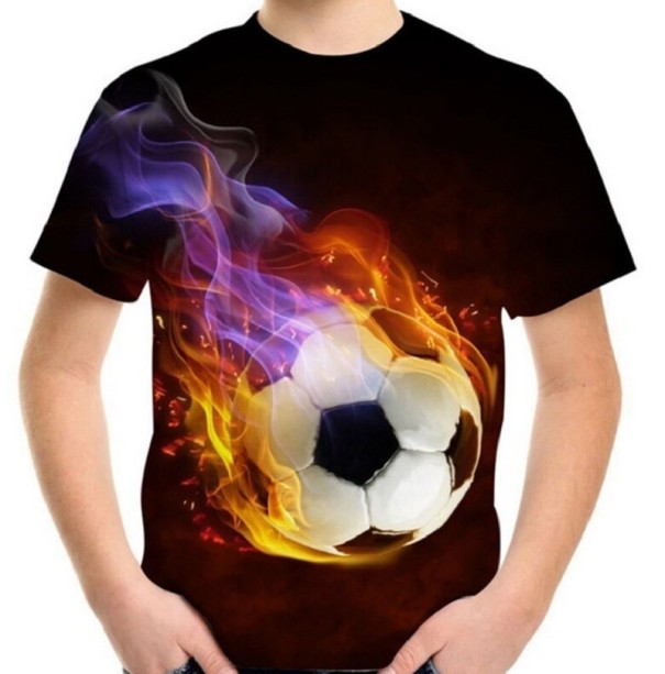 Jungen-T-Shirt mit einem Ball 6 A