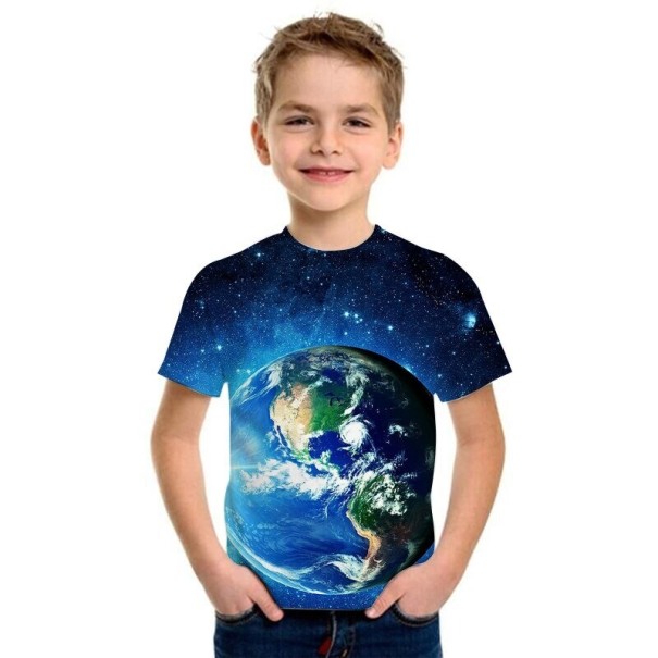 Jungen-T-Shirt mit einer Galaxie 12 E