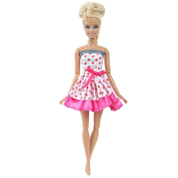 Jurken en outfits voor poppen 3