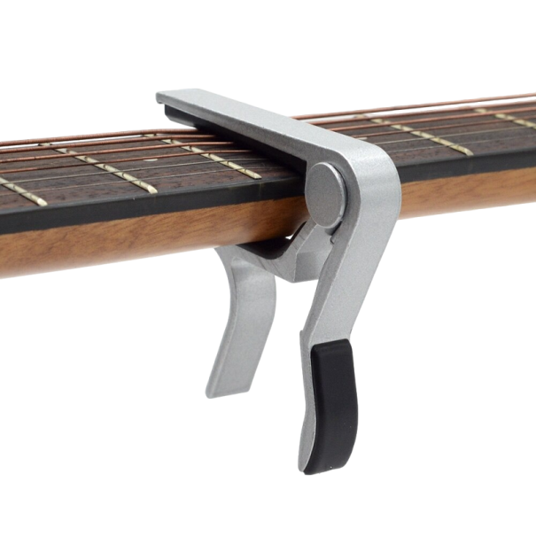 Kapodaster gitarowy srebrny