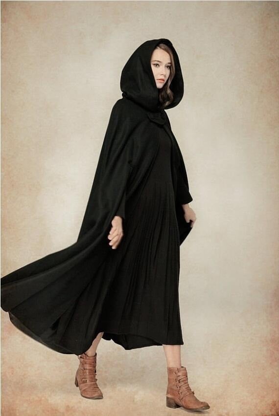 Kapuzenponcho für Damen schwarz XL