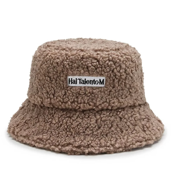 Karitsanvillainen kalastuspipo Unisex tyylikäs talvipipo Pään ympärysmitta 56-58 cm Pehmeä ja lämmin materiaali Muotiasuste syksyyn ja talveen ruskea