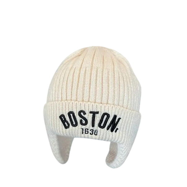 Kinder Strick Winter Ohrenwärmer Boston 1–3 Jahre Polyester warme Mütze mit Ohrklappen und Stickerei Weiche Wintermütze für Kinder weiß