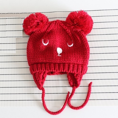 Kinderwinter gebreide muts in de vorm van een teddybeer J2475