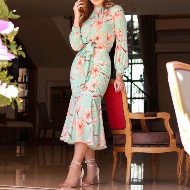Kjole med blomsterprint og halterneck 3XL