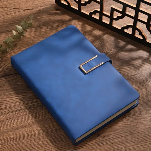 Kleurrijk retro A5 notitieboek met zachte kunstlederen kaft 360 pagina&#39;s Geschikt voor studenten en kantoor Met bladwijzer en penlus blauw
