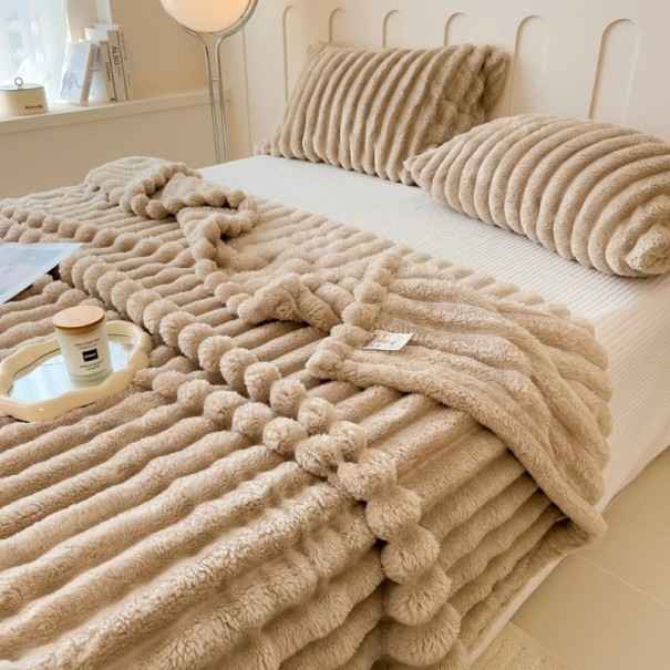 Kleurrijke, pluizige deken met brede strepen 150 x 200 cm Multifunctionele deken Sprei Slaapdeken bruin
