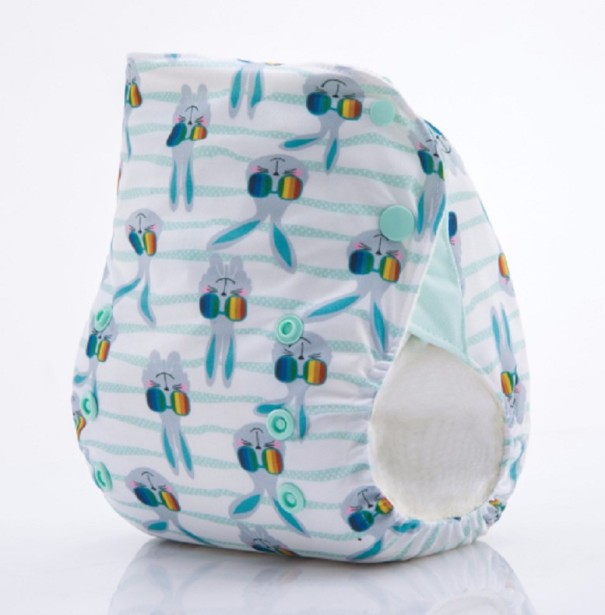 Kojende zwembaden met konijntjes 1