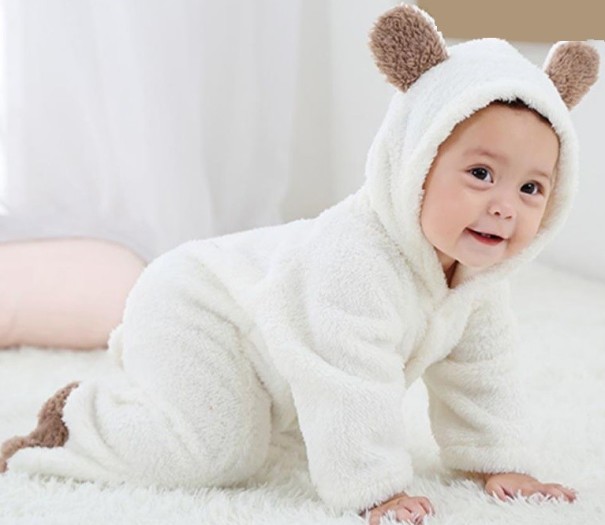 Kombinezon zimowy niemowlęcy z uszami J3047 biały 6-9 miesięcy
