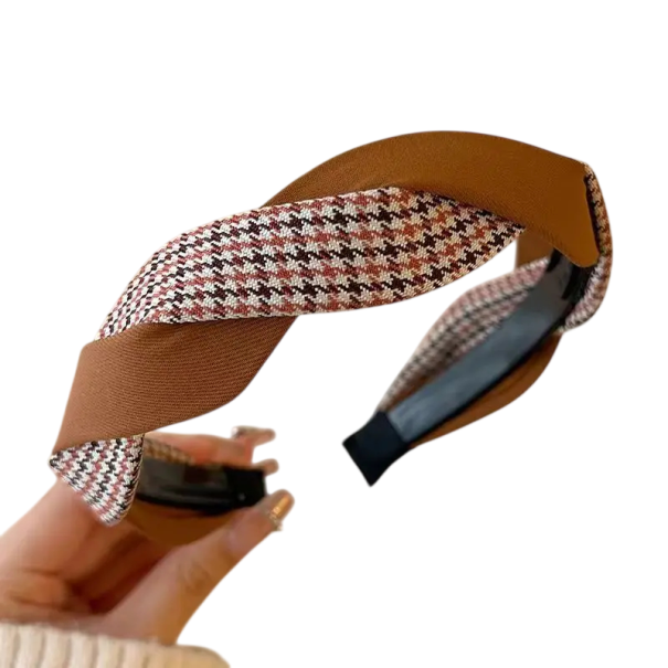 Kombinowana czapka twist z wzorem Uniwersalny rozmiar Szeroka materiałowa czapka Przeplatany design Elastyczna damska czapka do włosów 1