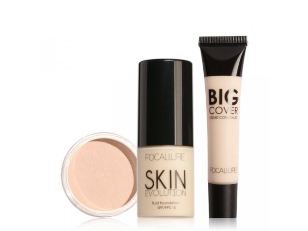 Kosmetisk set makeup + puder + concealer