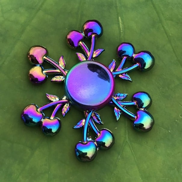 Kovový fidget spinner duhový E48 17