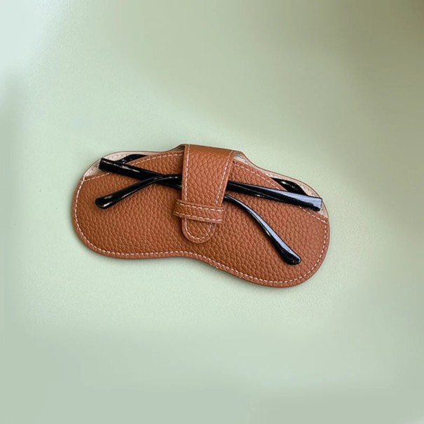 Kožené pouzdro na brýle 17,5 x 8 cm Barevné ochranné pouzdro s páskem pro sluneční a dioptrické brýle na cesty hnědá