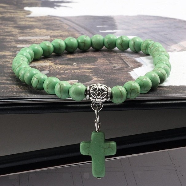 Kralenarmband met kruis 8