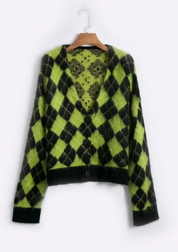 Krótki sweter damski z guzikami A2953 zielony L