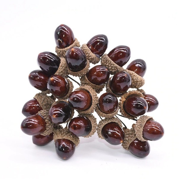 Kunstmatige eikelbundel 24 stuks 1