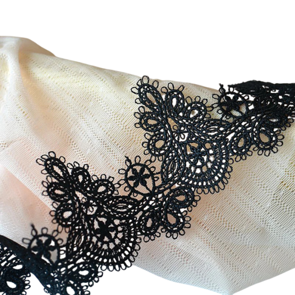 Květinová krajková látka 91 cm šířka 6 cm Polyester dekorativní krajka s květinovým motivem na šití zdobení oděvů textilní dekorace černá