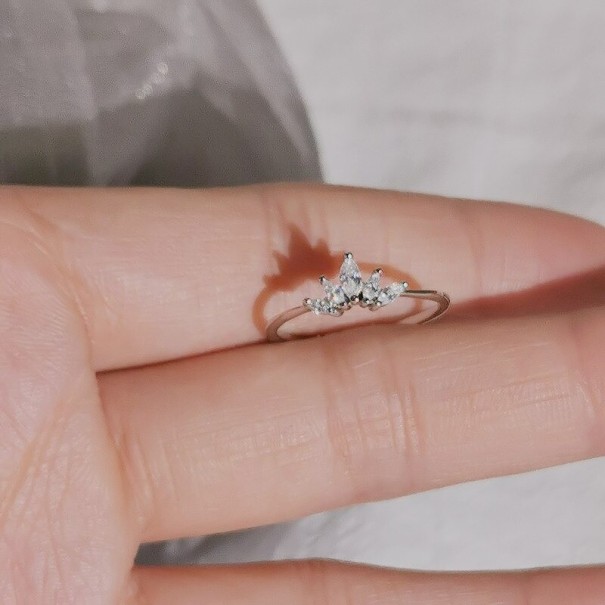 Kvinders ringkrone D948 sølv 7