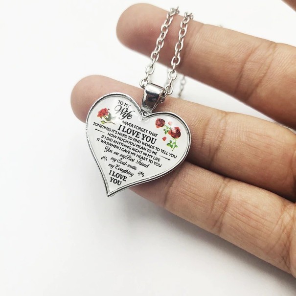 Kvinnors hjärta halsband med text