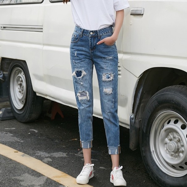 Kvinnors slitna 3/4 jeans 32