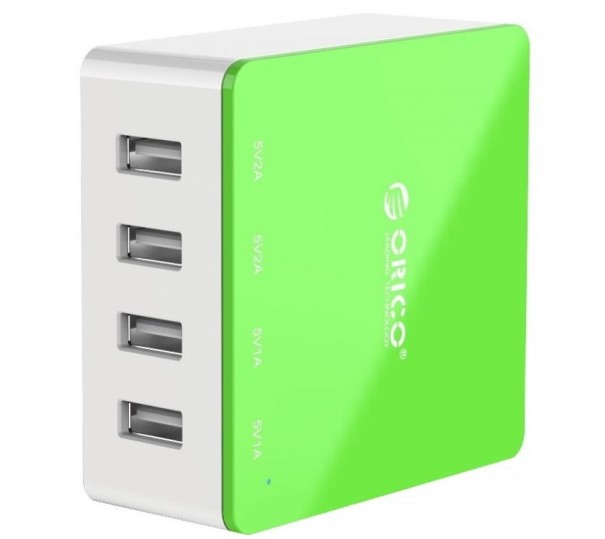 Ladestation med 4 USB-porte K837 grøn