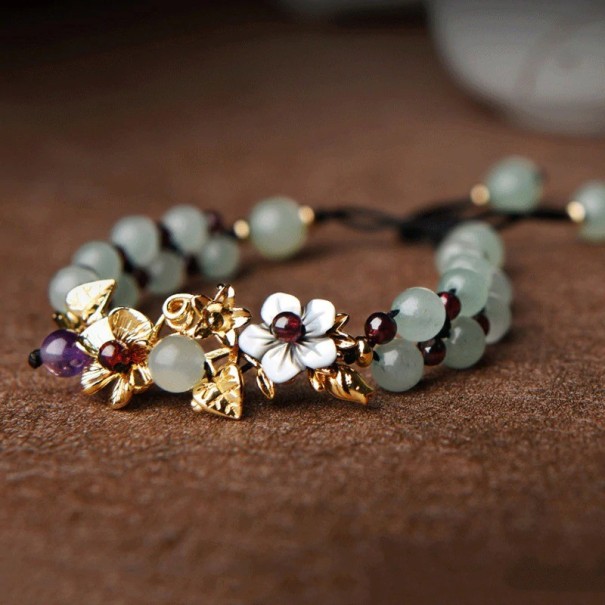 Ladies' Beaded Bracelet with Flowers 1