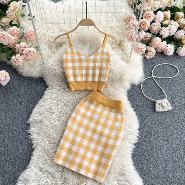Ladies' Crop Top and Skirt B1062 yellow