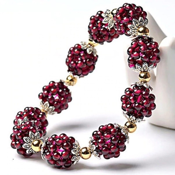 Ladies' Garnet Beaded Bracelet 1