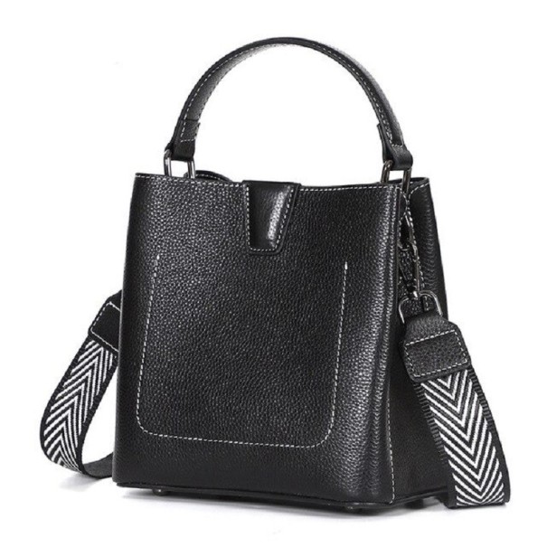 Ladies' handbag with top handle and wide patterned shoulder strap Metal feet Decorative stitching 20 x 20.5 x 12 cm black