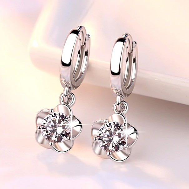 Ladies' Hoop Earrings with Flower Pendant white
