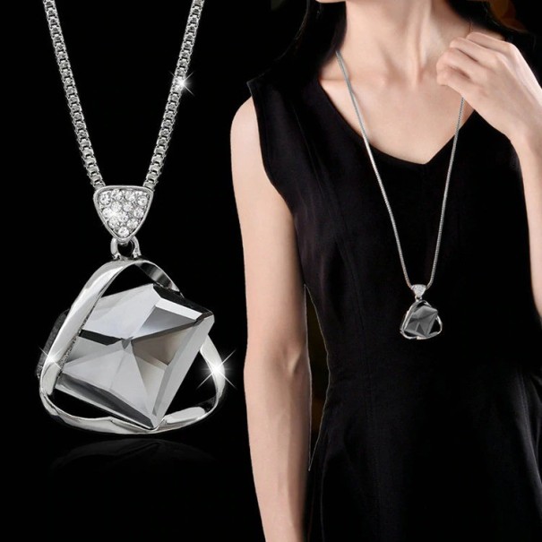 Ladies' Long Necklace with Pendant D53 13