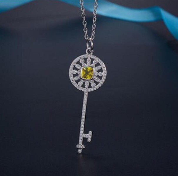 Ladies' Necklace with Key G603 2