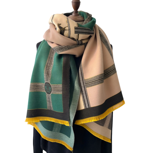Ladies' Scarf 185 x 65 cm Polyester Scarf with Simple Patterning and Fringed Ends Lightweight Elegant Fashion Accessory Stylish Comfortable Scarf for Everyday Wear green