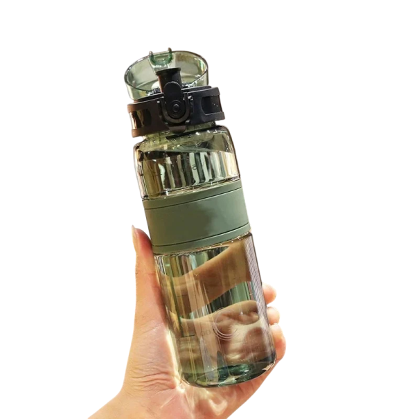 Lahev na vodu 500 ml Lehká a odolná sportovní láhev s nepropustným víčkem Hydratační lahev na pití Ergonomický design Široké hrdlo Praktická na cesty zelená