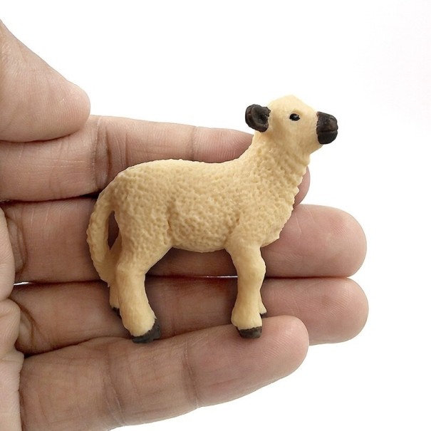 Lamb Figure A572 1