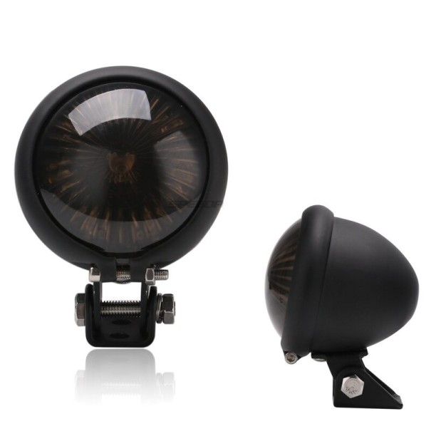 Lampa de frână spate a unei motociclete 2