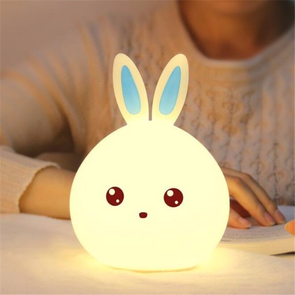 Lampka nocna LED królik J729 niebieski