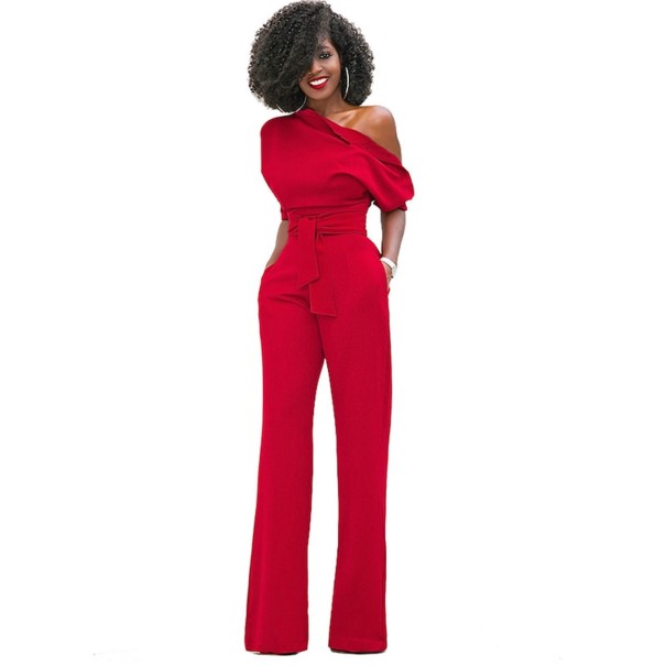 Lang damejumpsuit med asymmetriske ærmer rød M