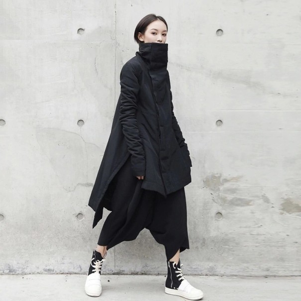 Lange asymmetrische jas voor dames