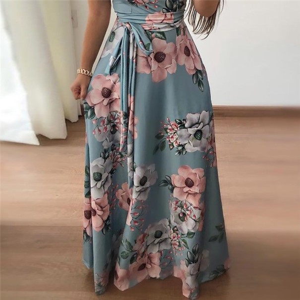 Lange damesjurk met bloemen