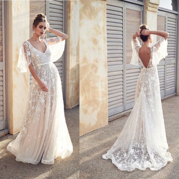 Langes Damenkleid mit Spitze XS